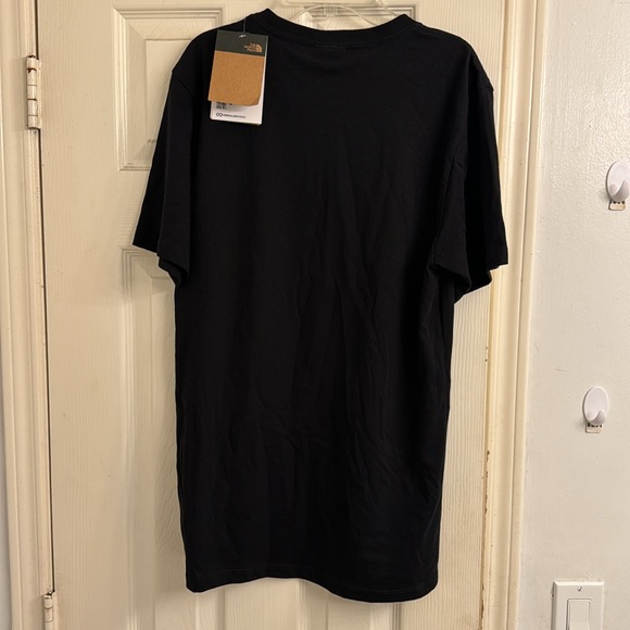 The North Face Shirt - Picture 3 of 4